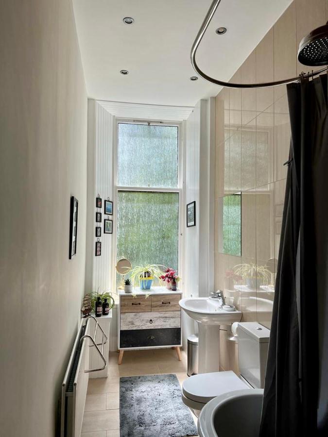 Beautiful Double Room In Idyllic West End Townhouse Glasgow Extérieur photo
